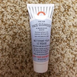 3 for $10 🌟 First Aid Beauty Face Cleanser
